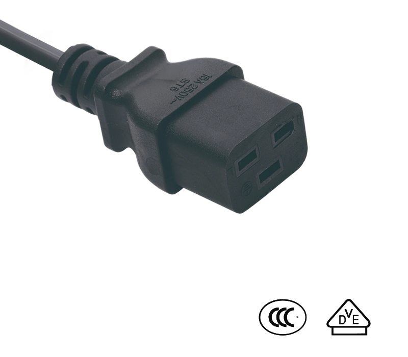 Soquete fêmea C19 do conector do IEC ST6 compatível com padrões chineses e alemães