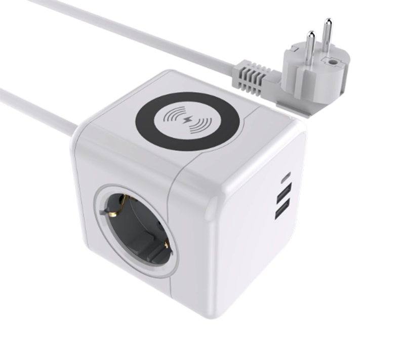 E07 Wired Cube Power Strip possui 3 tomadas de estilo europeu, 2 portas USB-A e 1 porta USB-C